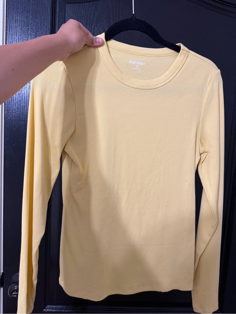 Old Navy Long Sleeve Crewneck Top - Light Yellow